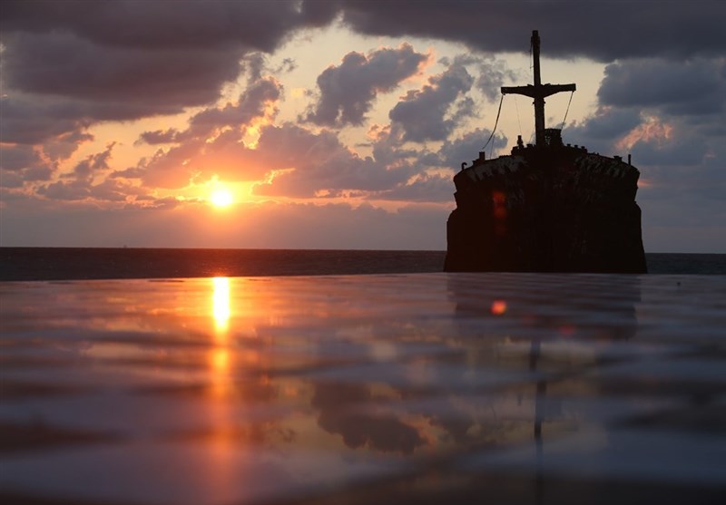 The Greek Ship 2