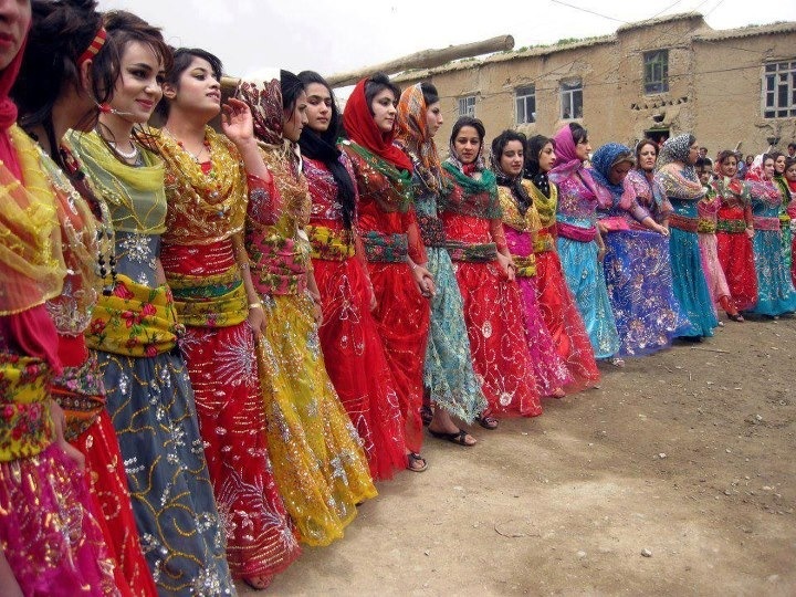 Kurdish_womens_dress